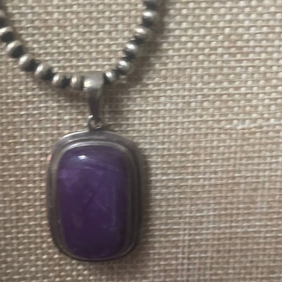 RELISTED! Beautiful Sugilite Pendant set in sterling silver💐 - Picture 1 of 2
